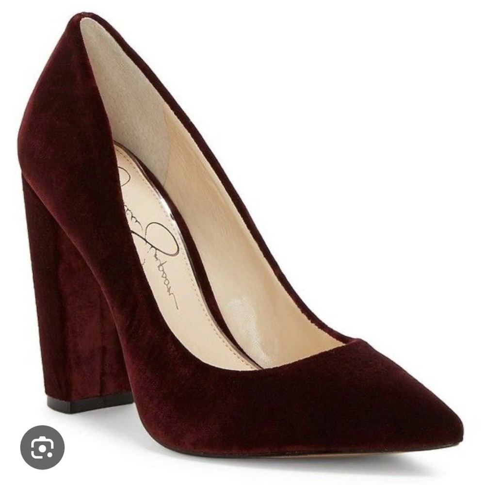 Jessica Simpson Burgundy Velvet Block-Heel Pumps - NEVER WORN